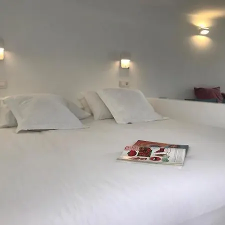 Canaryislandshost I Lino Apartment Famara