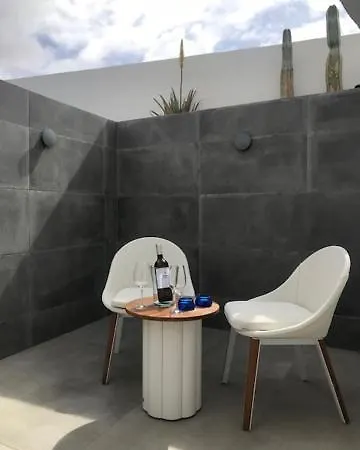 Acogedor Estudio En Urbanización Tranquila Famara