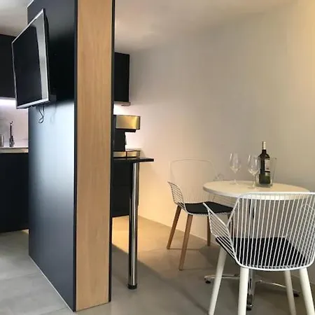 Apartamento Acogedor Estudio En Urbanización Tranquila