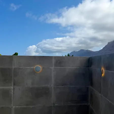 Canaryislandshost I Lino Lägenhet